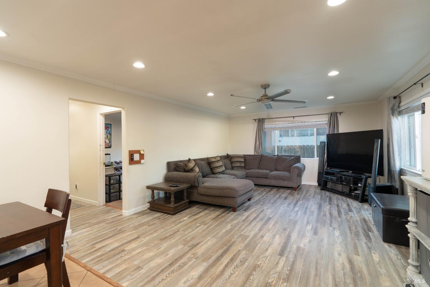 835 Mcminn Ave