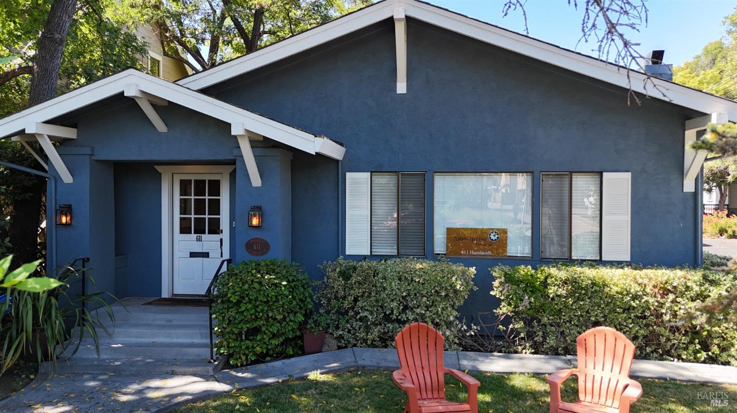 611 Humboldt St