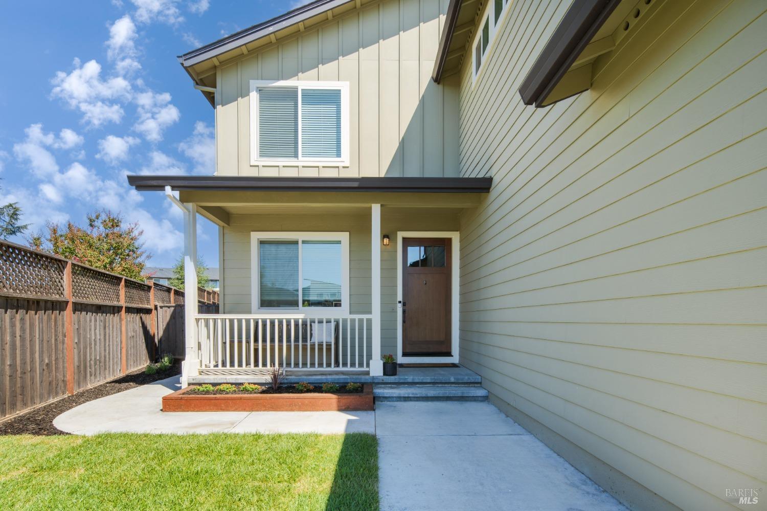 3744 Espresso Ct