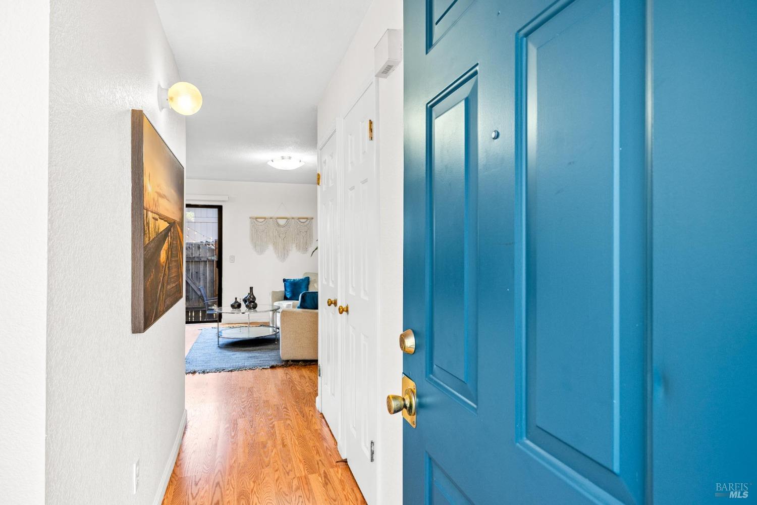 1909 Windmill Circle