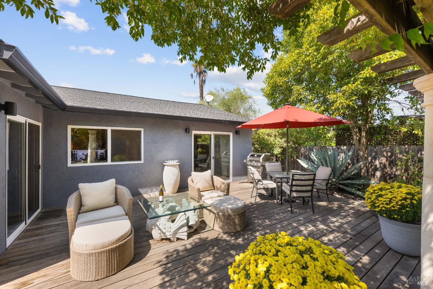 19352 Junipero Serra Dr