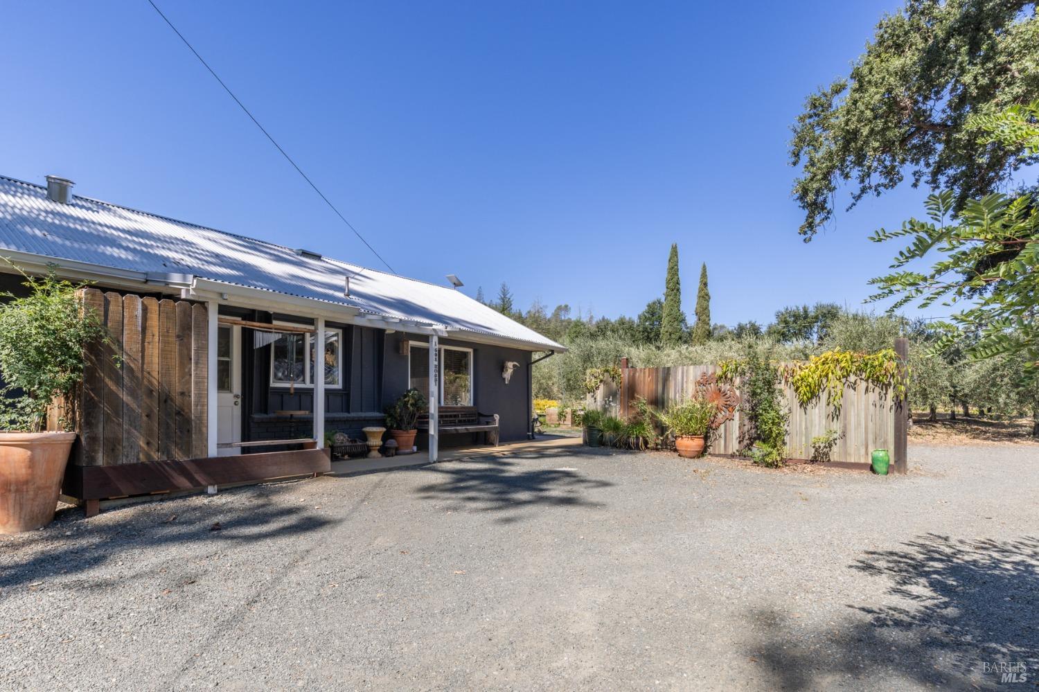 601 Rossi Rd