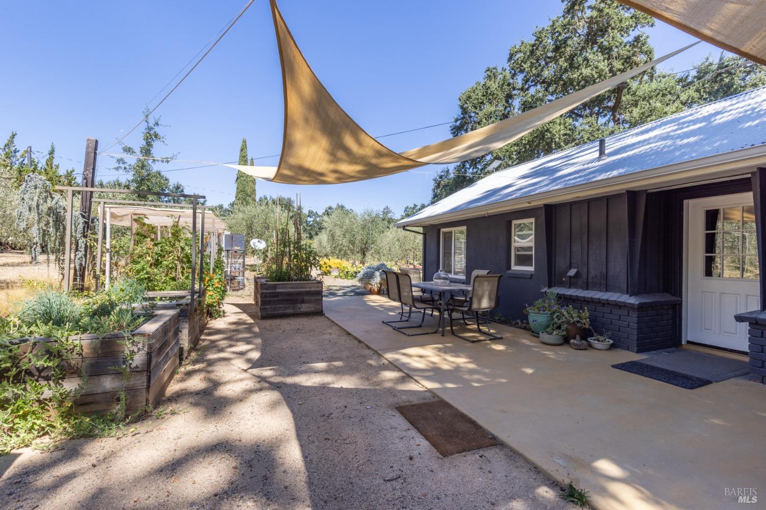 601 Rossi Rd