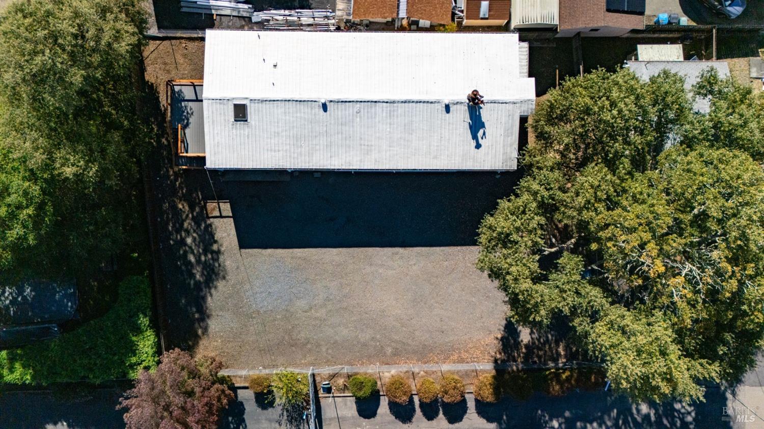 833 Gravenstein Hwy S