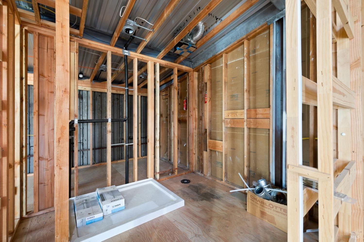 833 Gravenstein Hwy S