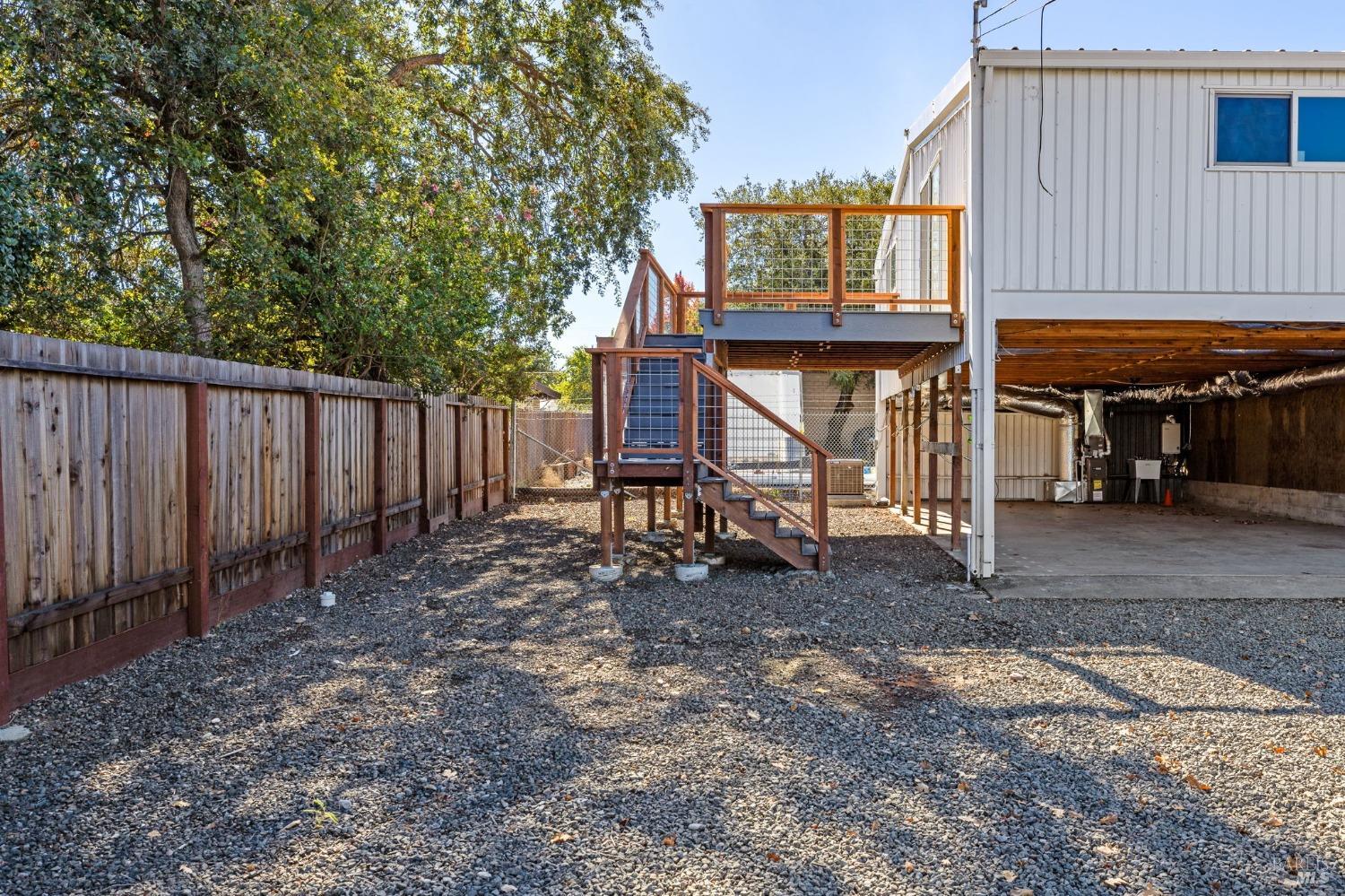 833 Gravenstein Hwy S