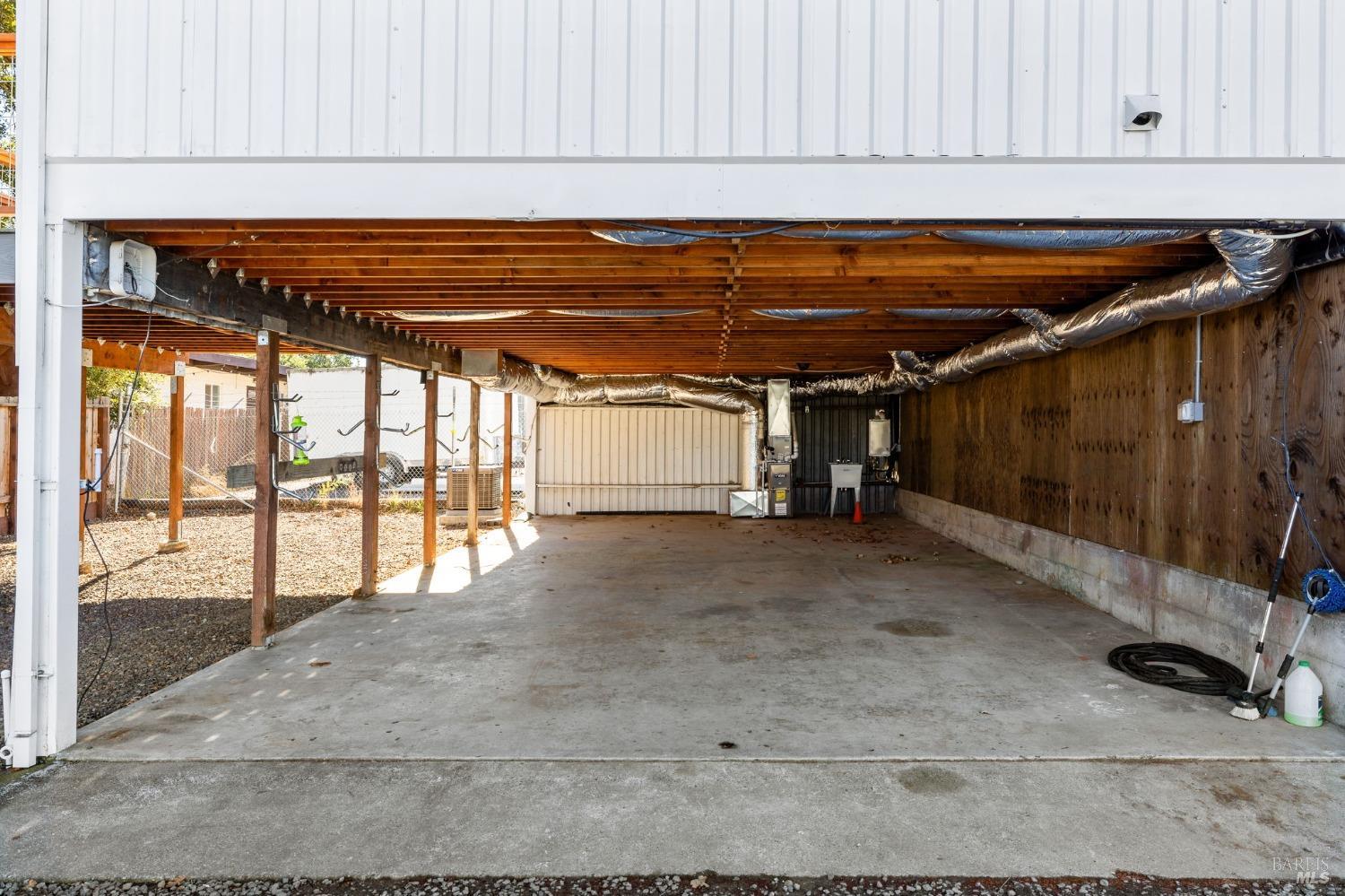 833 Gravenstein Hwy S