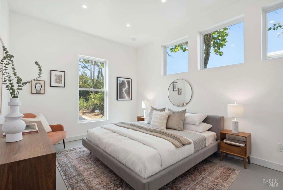 100 Madera Del Presidio Drive