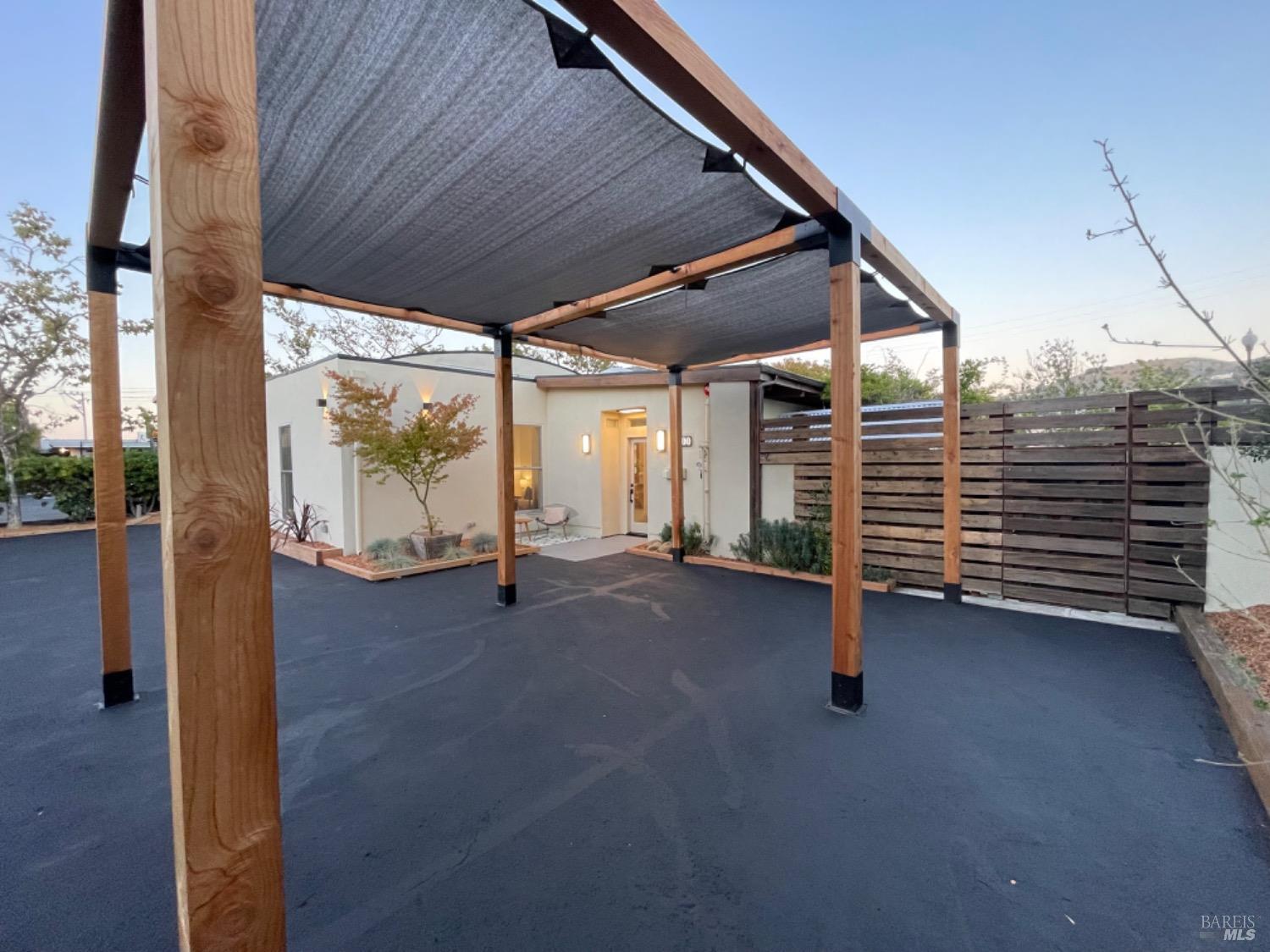 100 Madera Del Presidio Drive