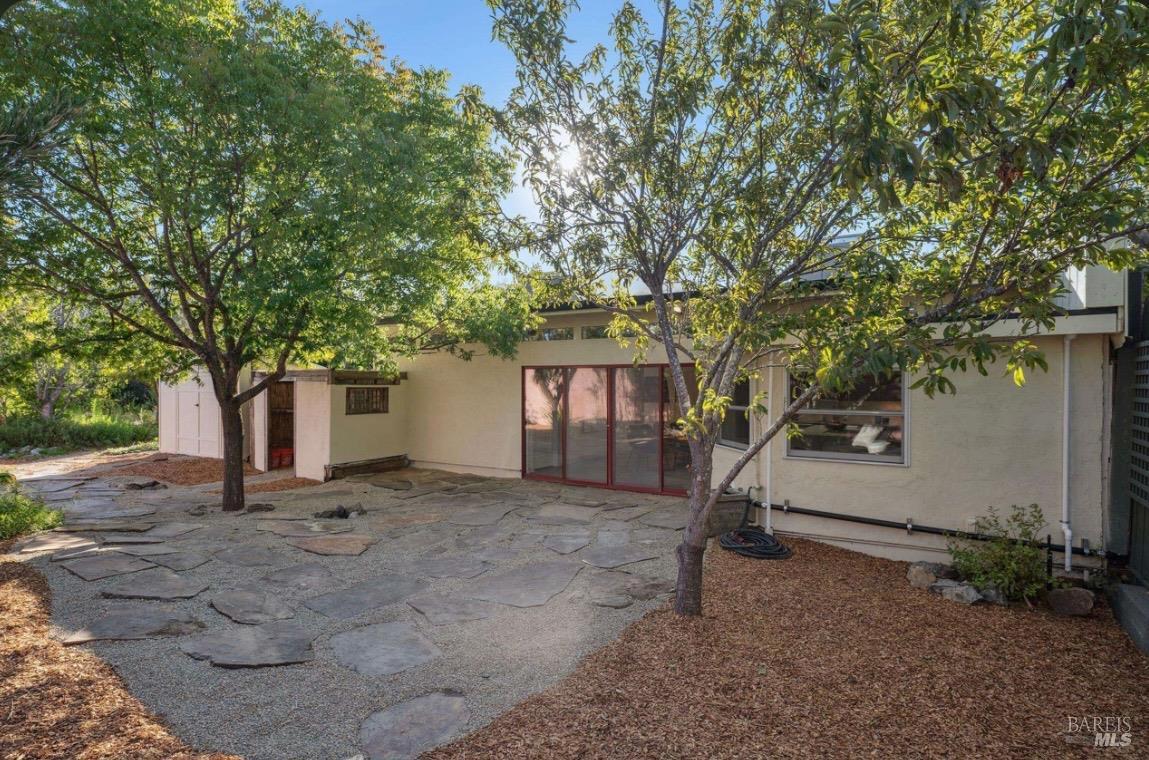 100 Madera Del Presidio Drive