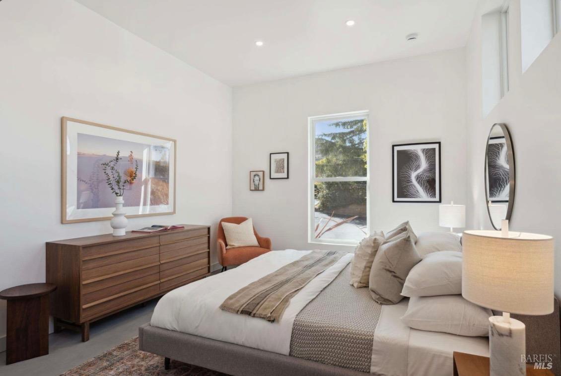 100 Madera Del Presidio Drive
