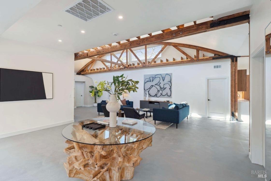 100 Madera Del Presidio Drive