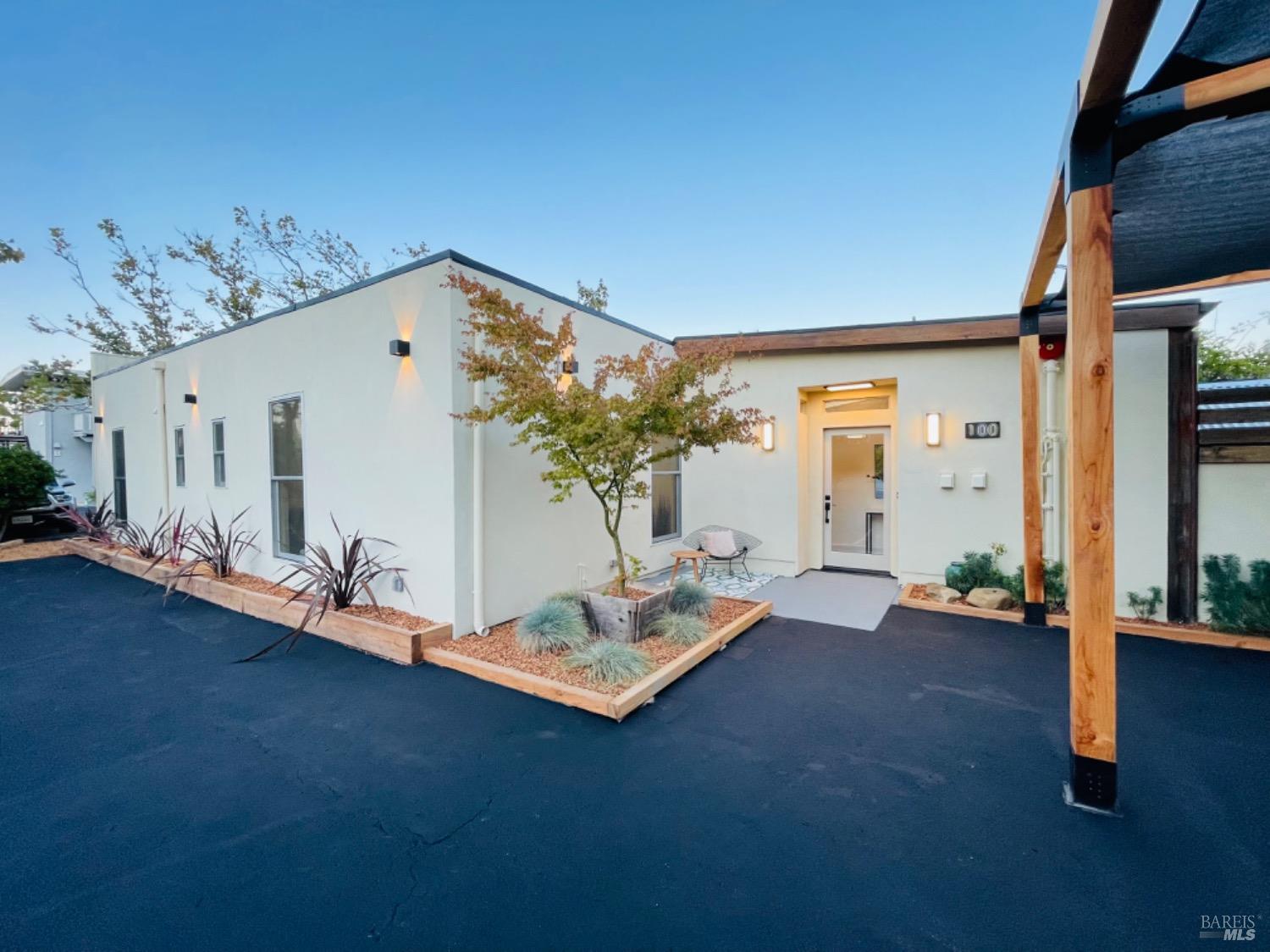 100 Madera Del Presidio Drive