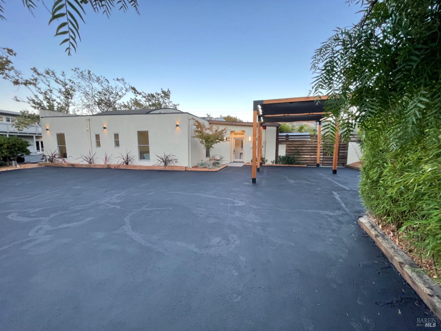 100 Madera Del Presidio Drive