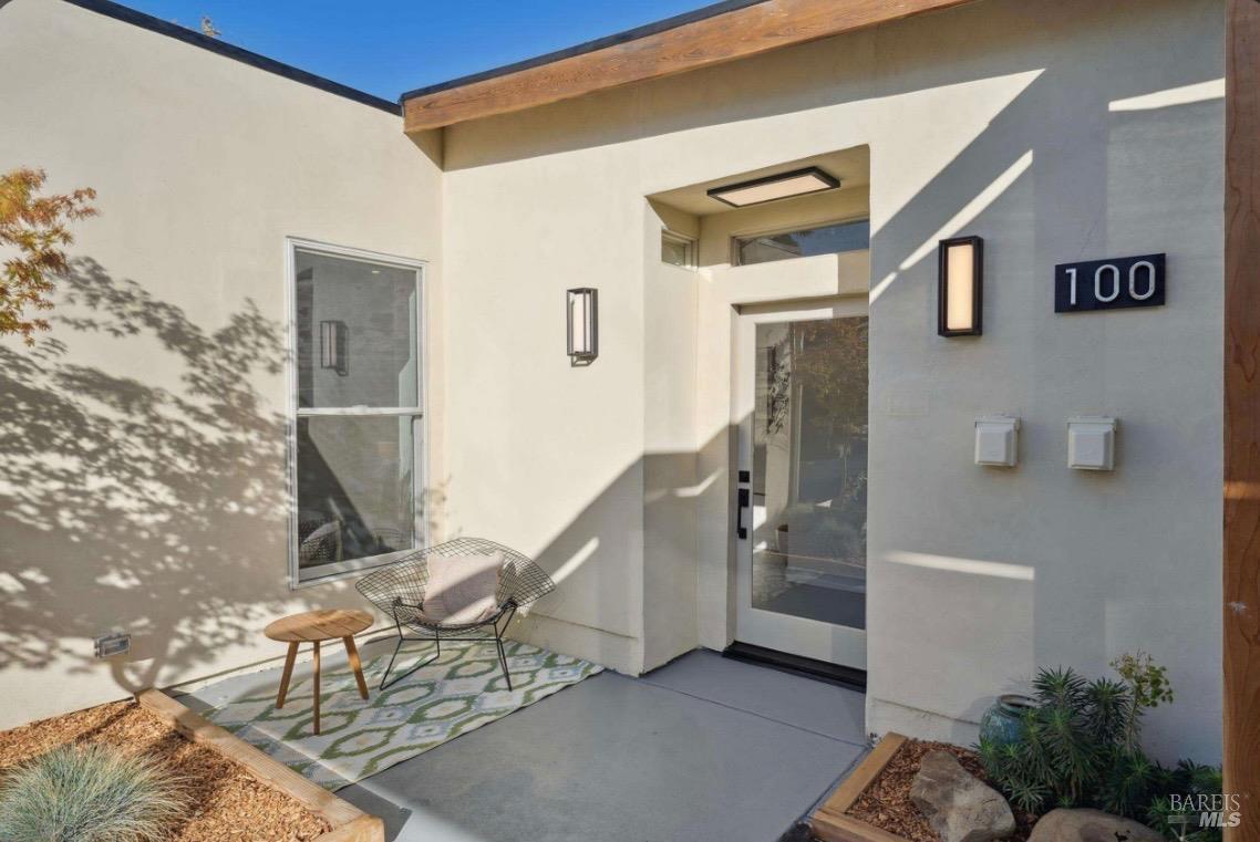 100 Madera Del Presidio Drive