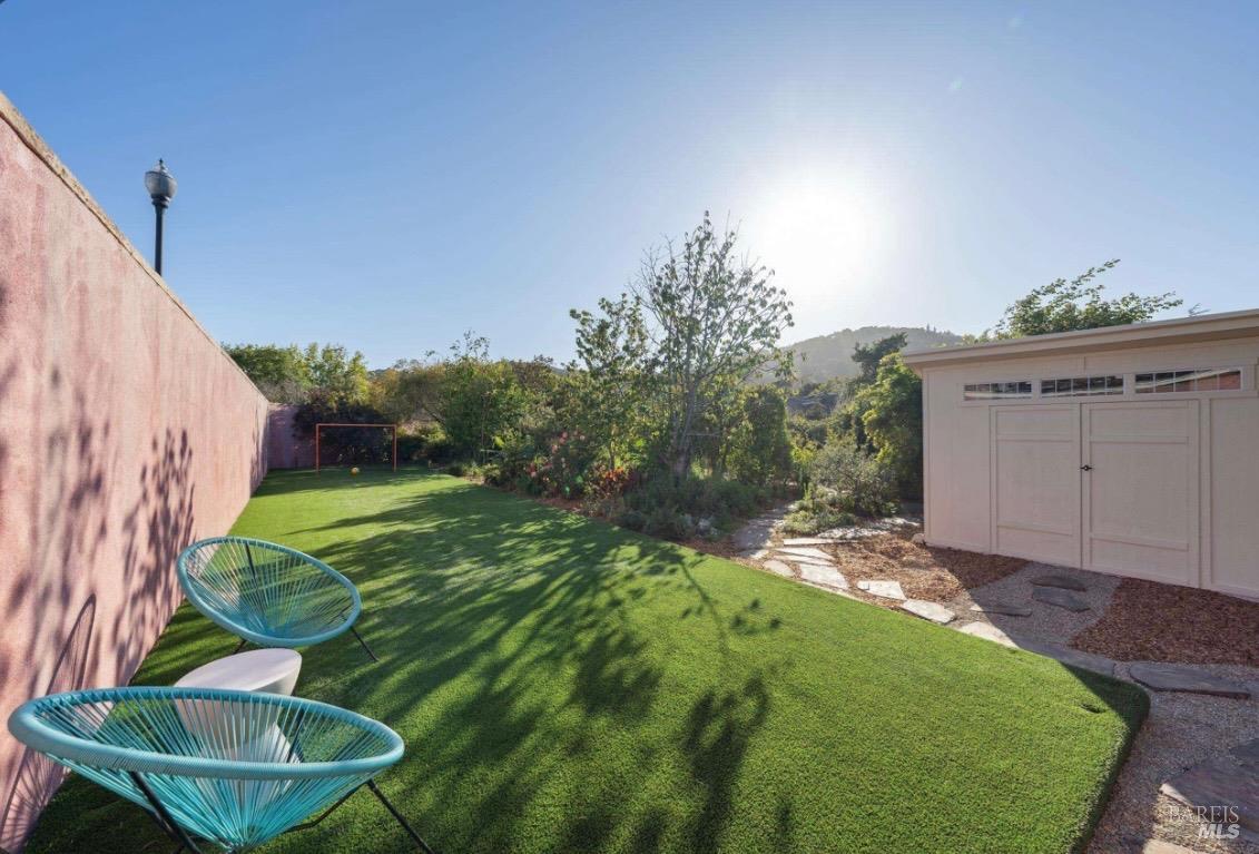 100 Madera Del Presidio Drive