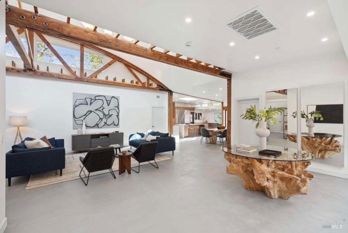 100 Madera Del Presidio Drive