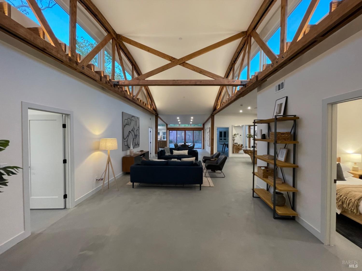 100 Madera Del Presidio Drive