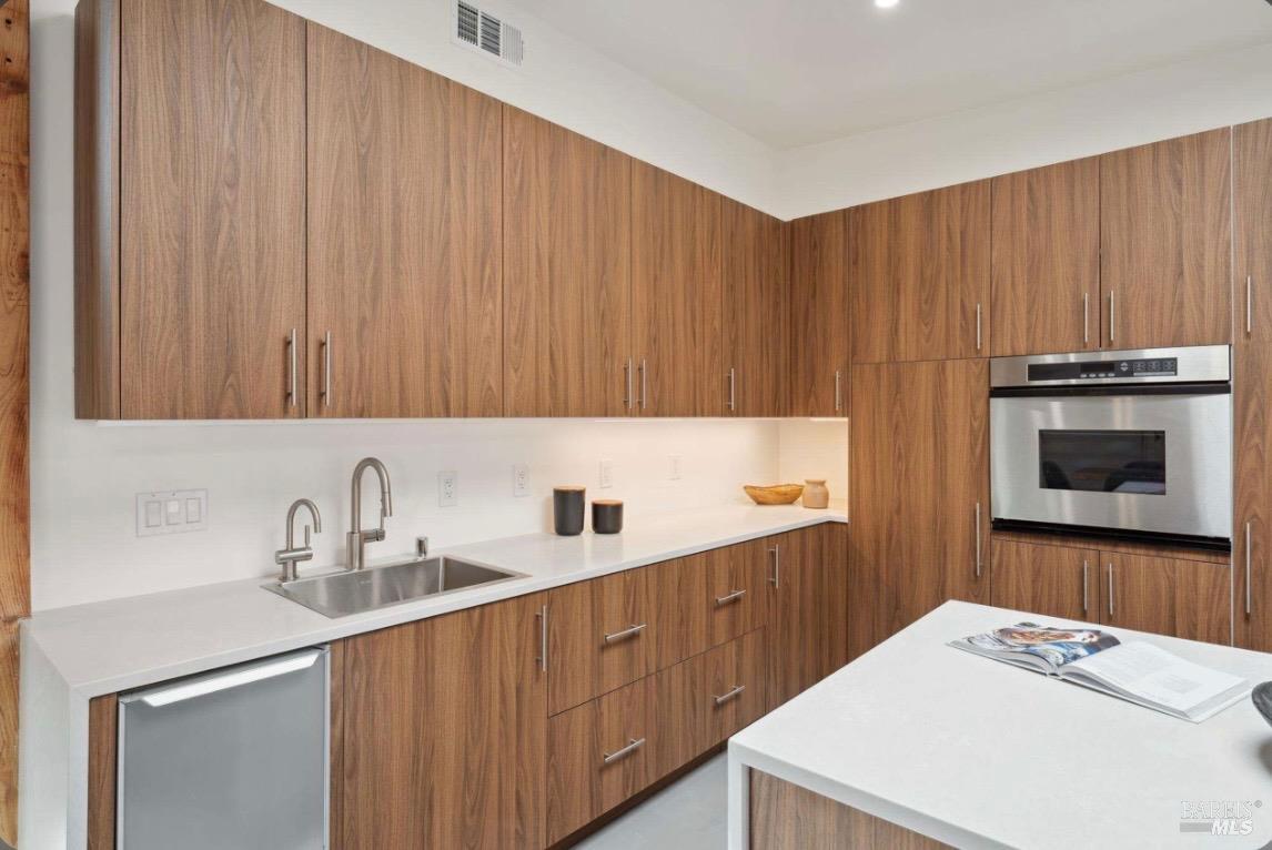 100 Madera Del Presidio Drive