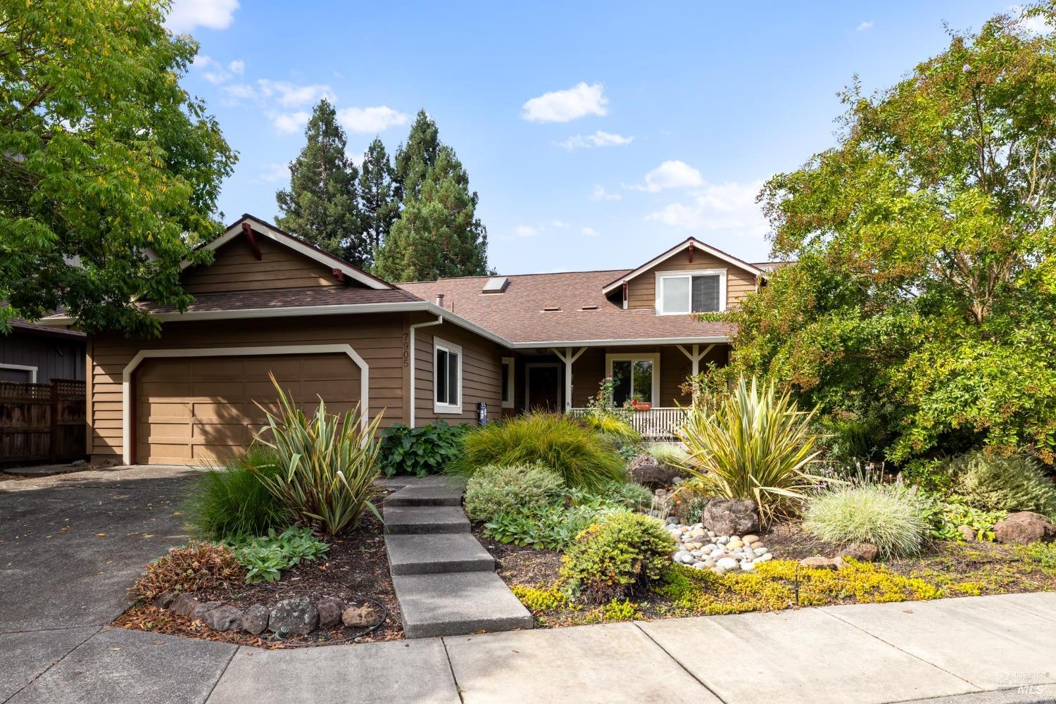 7905 Winter Born Way