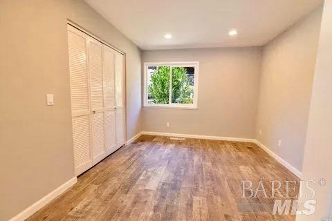 3 Oak Forest Ln