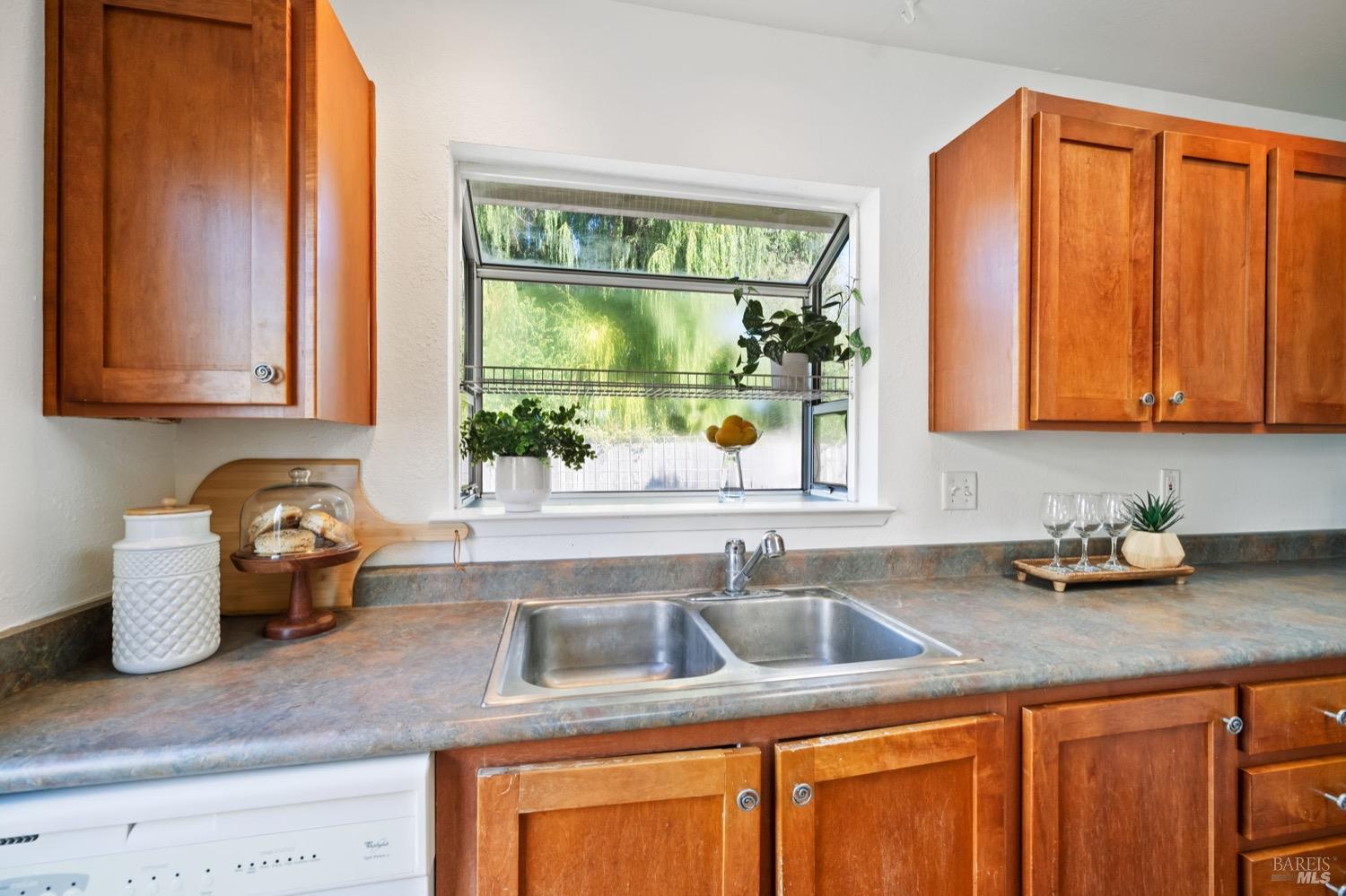 1030 Camino Coronado