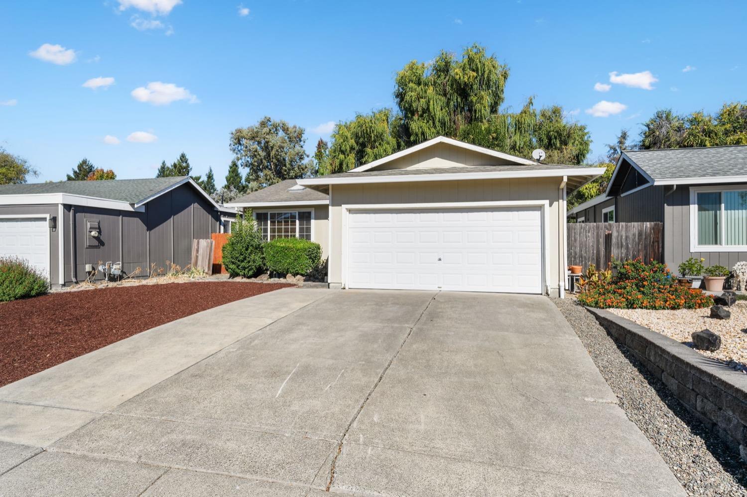 1030 Camino Coronado