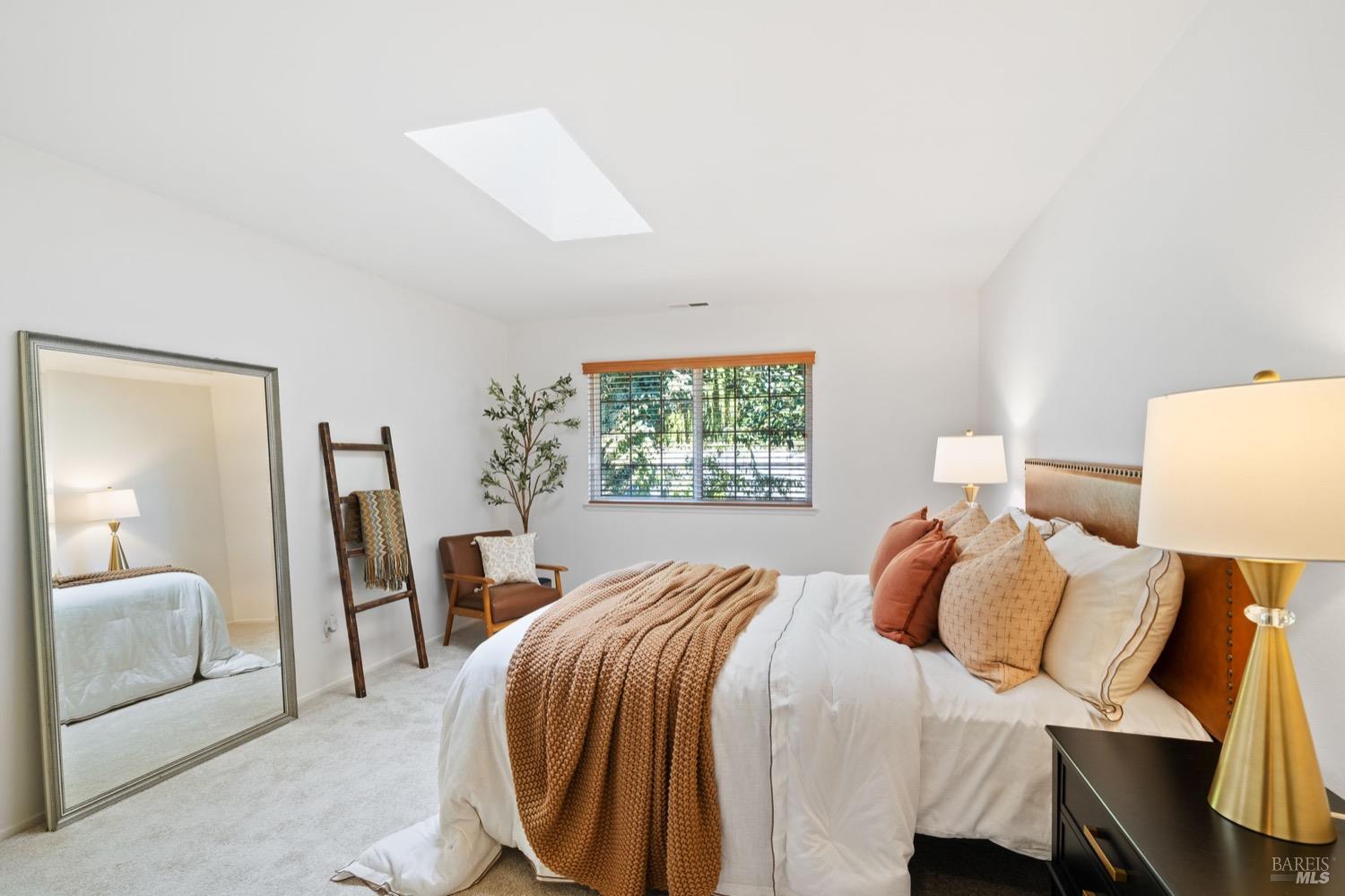 1030 Camino Coronado