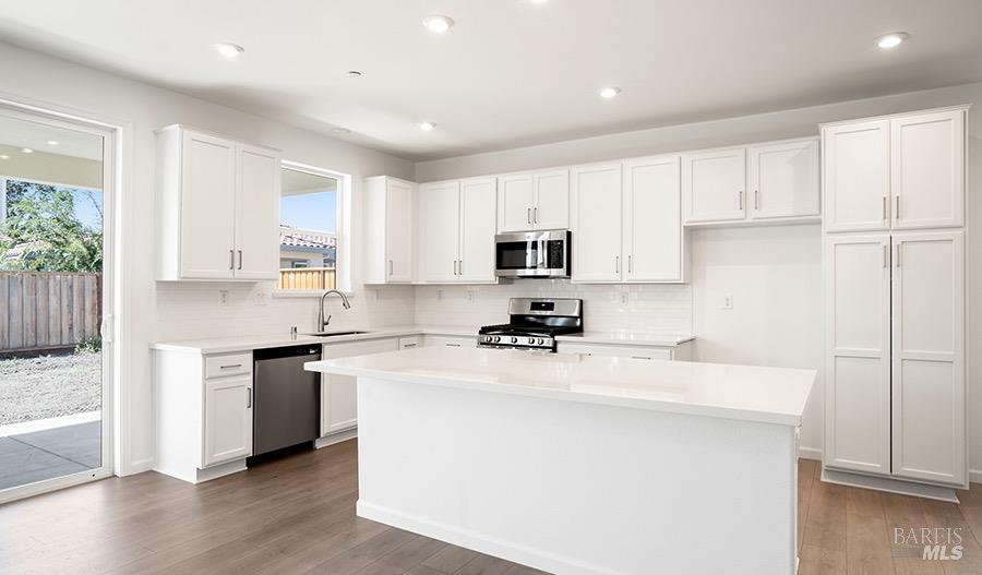 6207 Olympic Pl