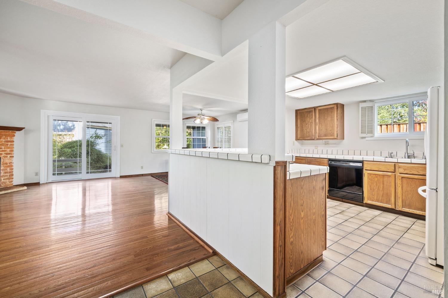 5166 Firestone Pl