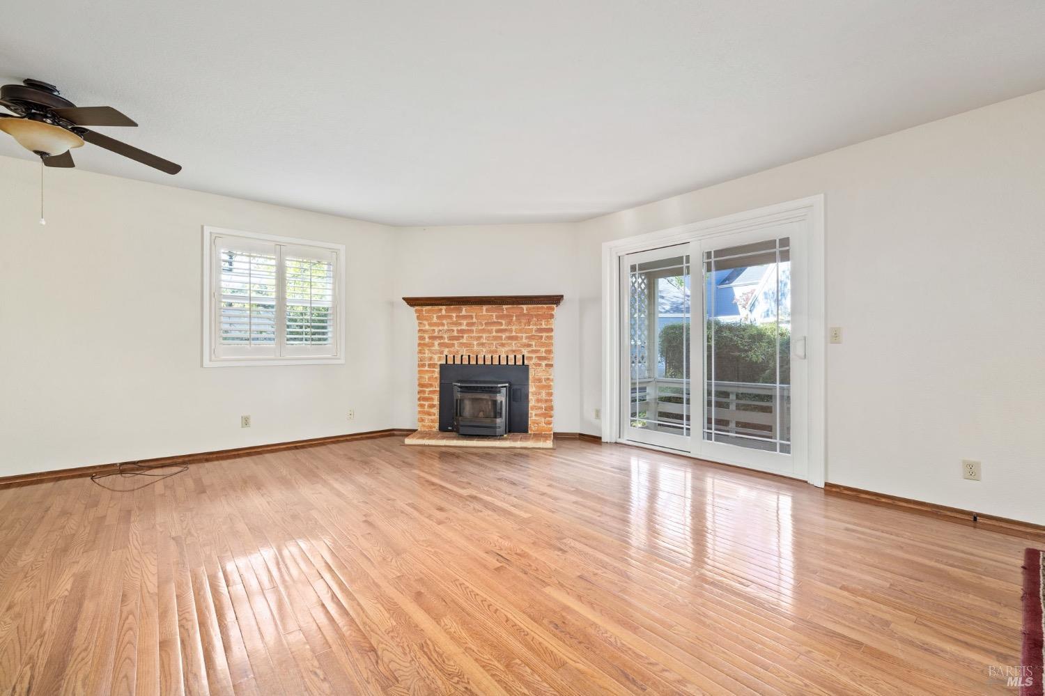 5166 Firestone Pl