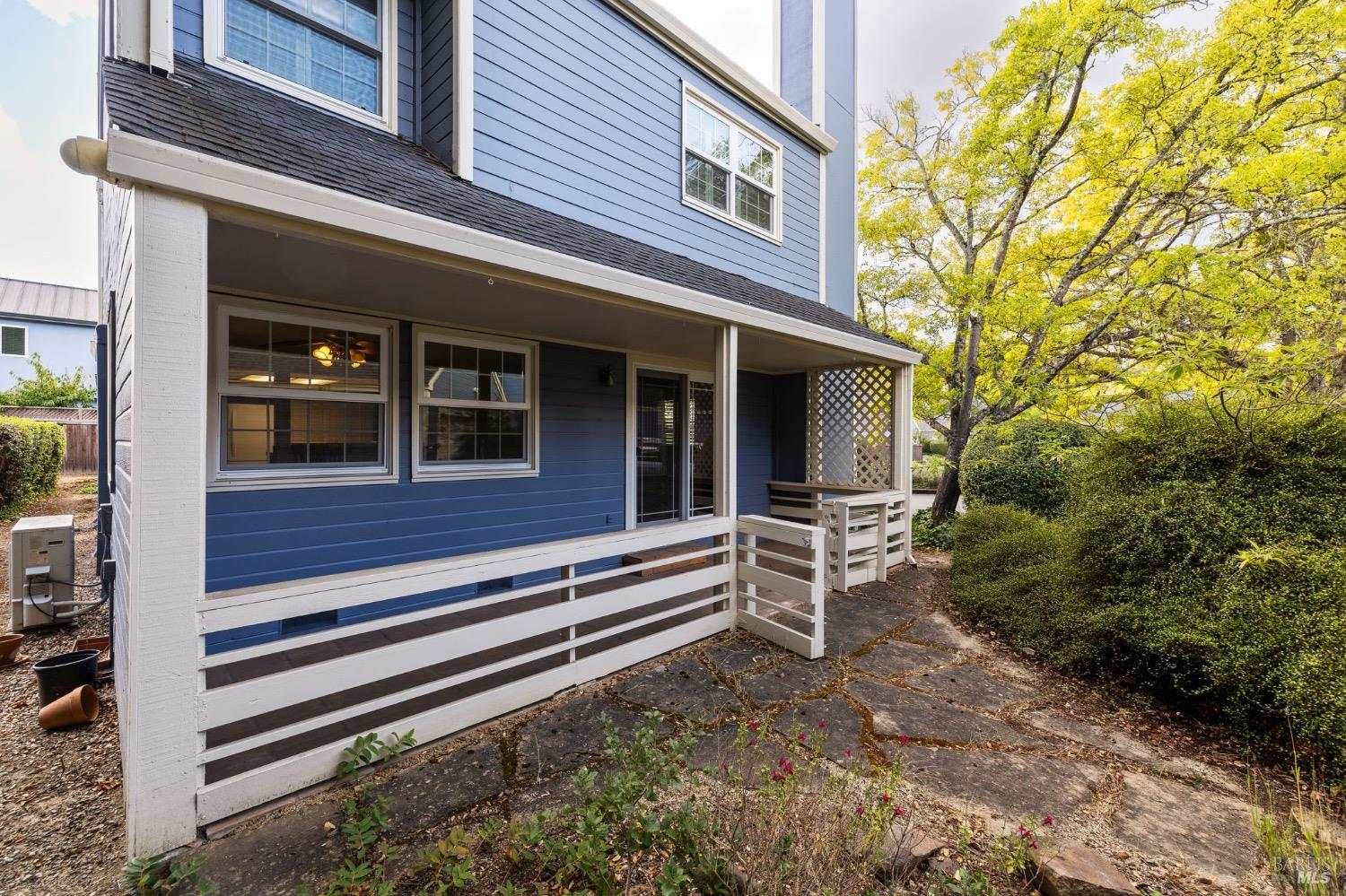 5166 Firestone Pl