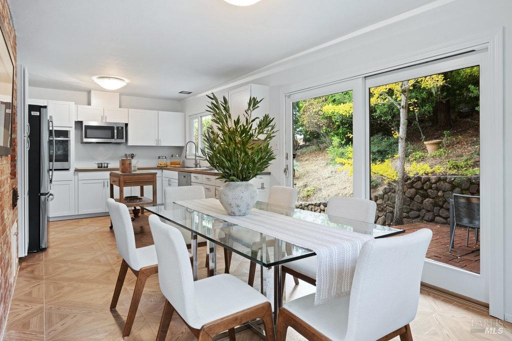118 Kipling Drive