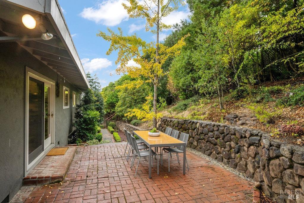 118 Kipling Drive