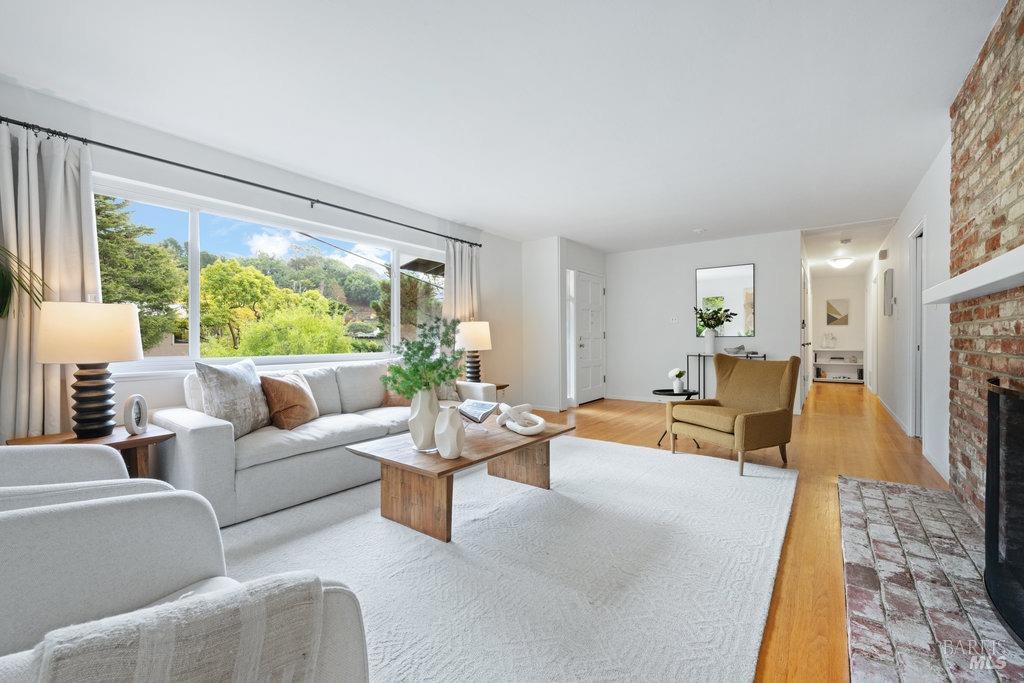 118 Kipling Drive