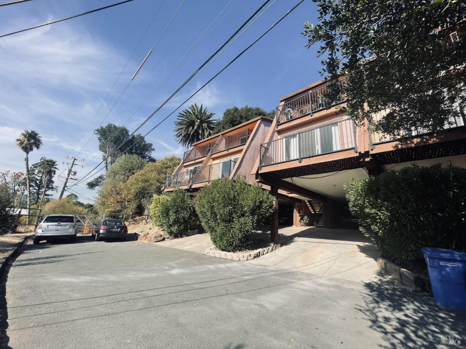 20 Luna Ln #1