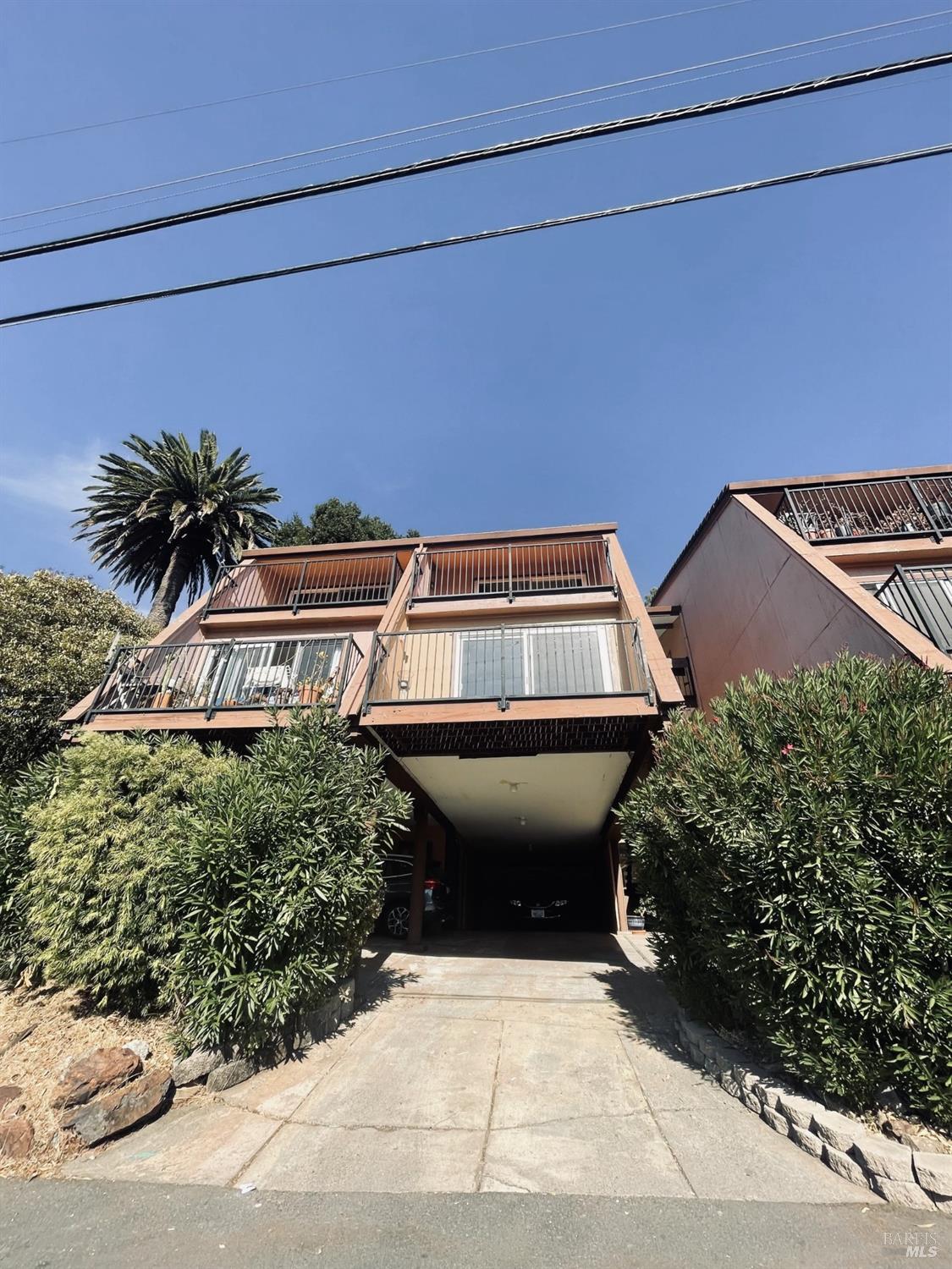 20 Luna Ln #1