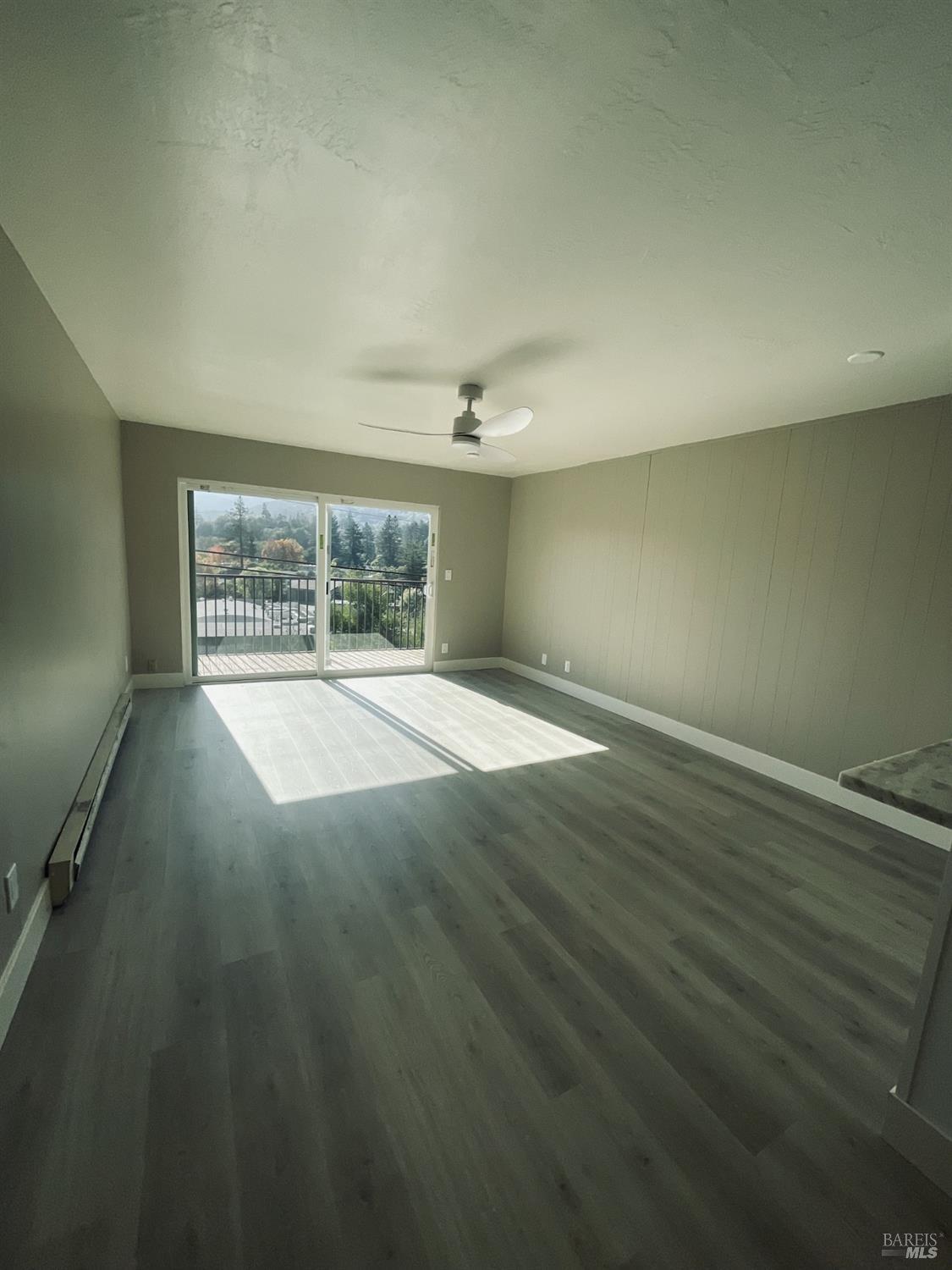 20 Luna Ln #1