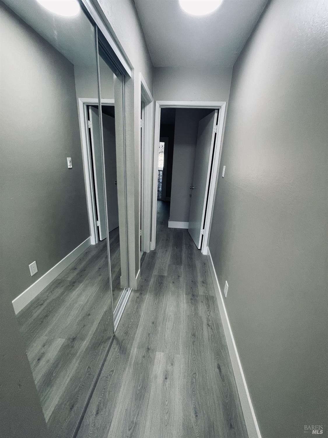 20 Luna Ln #1
