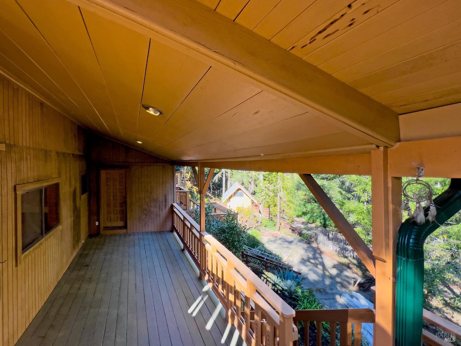 13975 Green Valley Rd