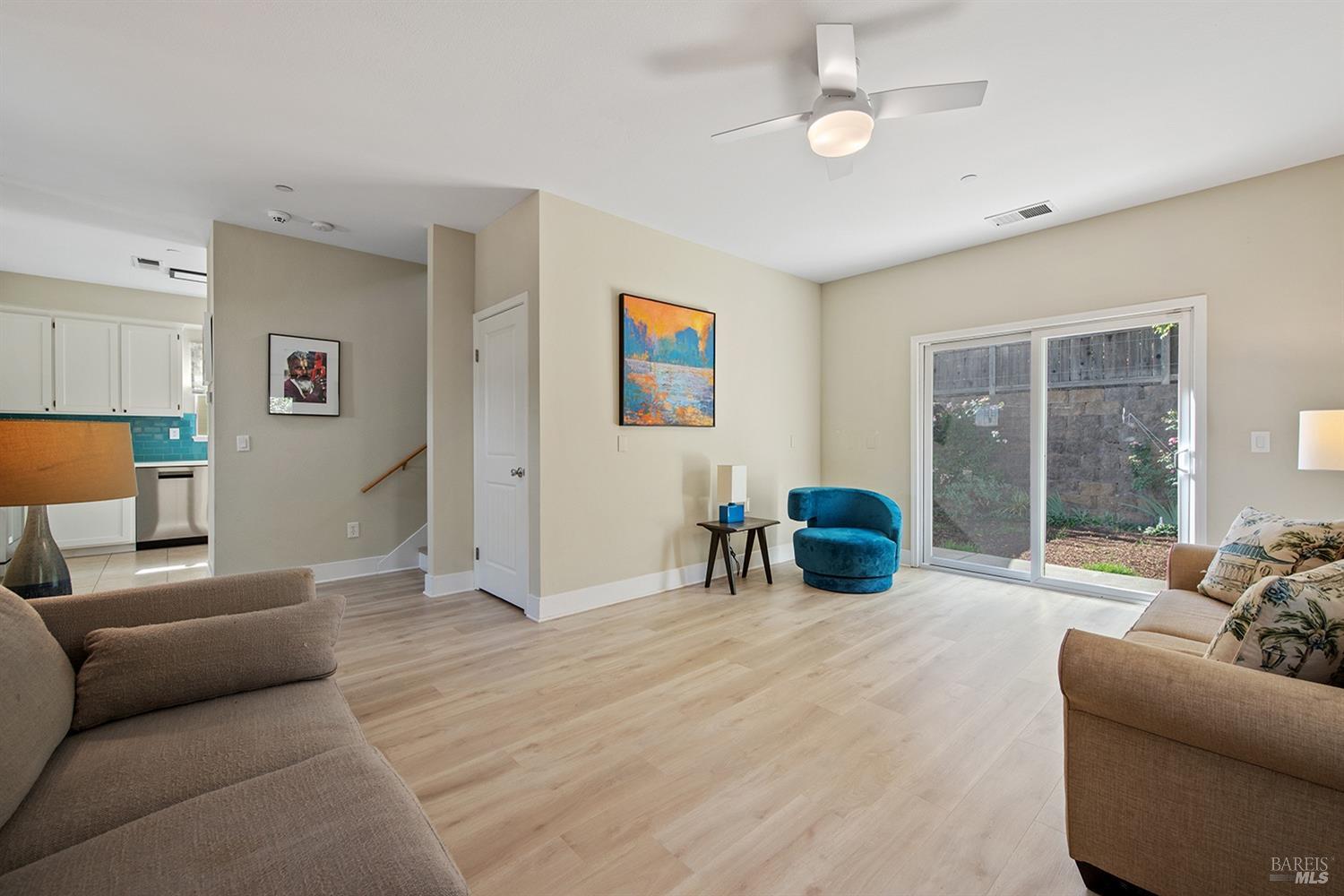 324 Moonlight Cir