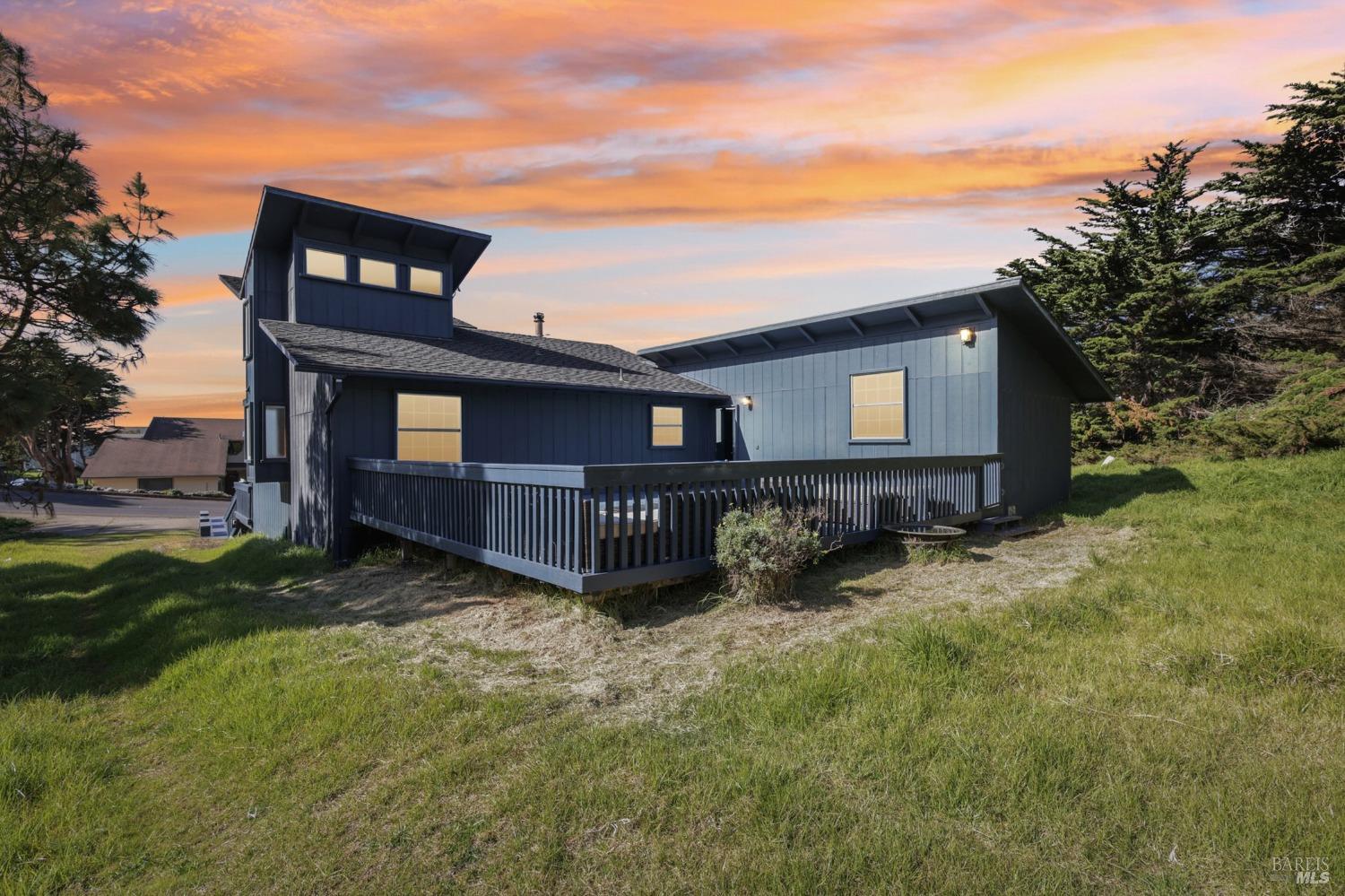 150 Oceana Dr