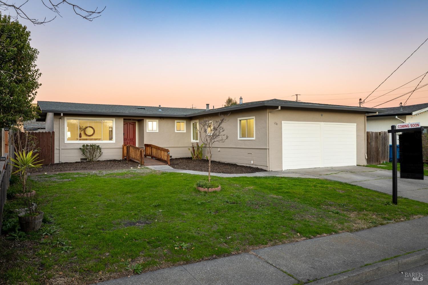 65 Arlington Dr