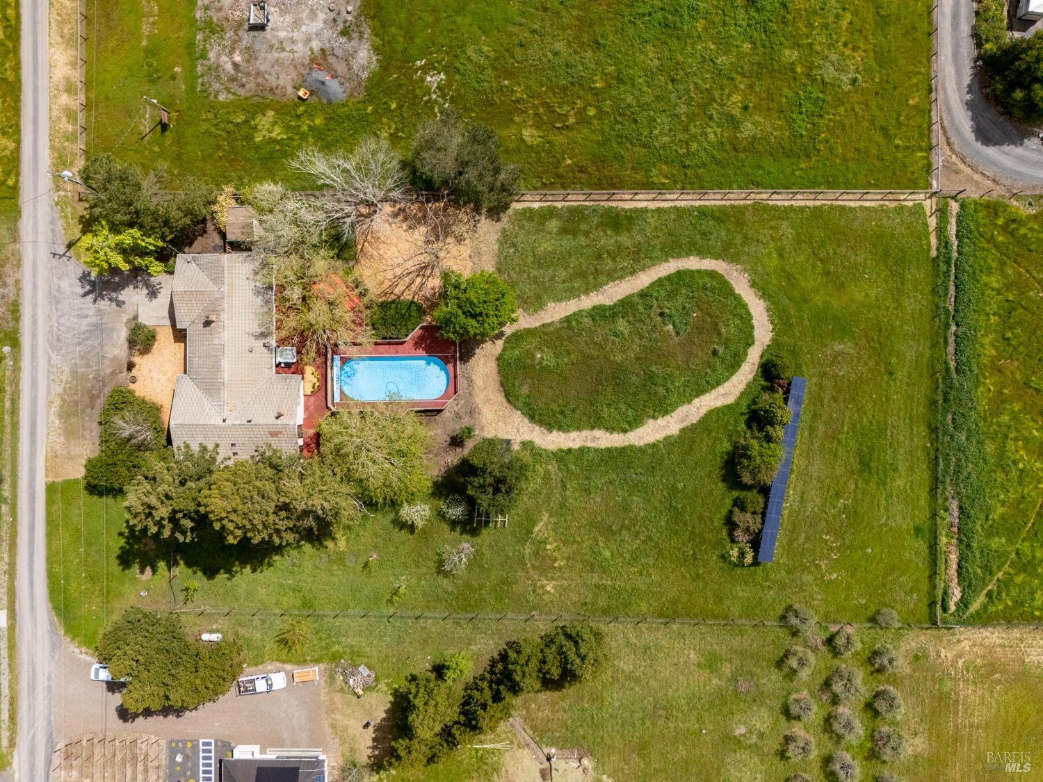 744 Fitch View Ln