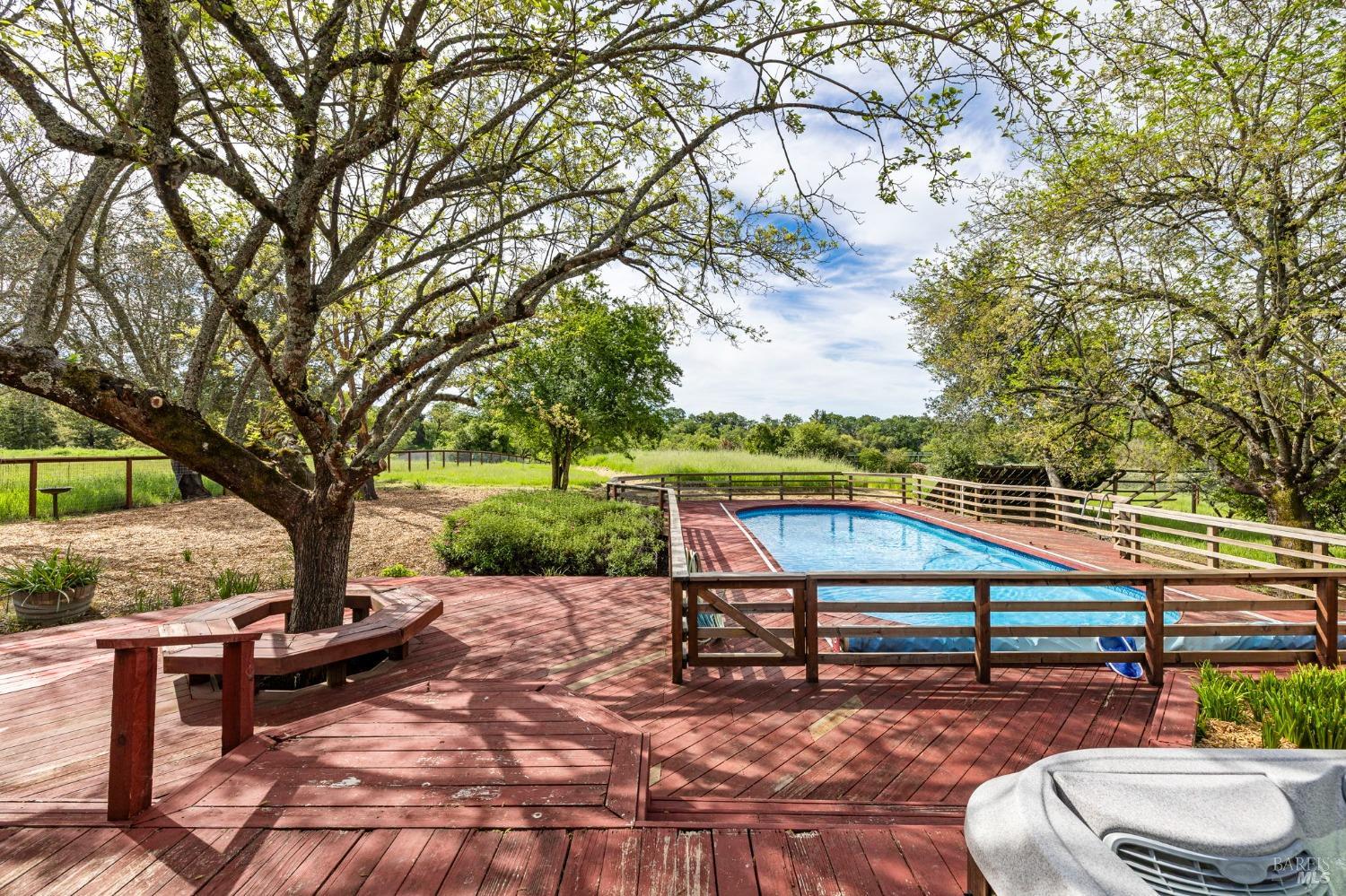 744 Fitch View Ln