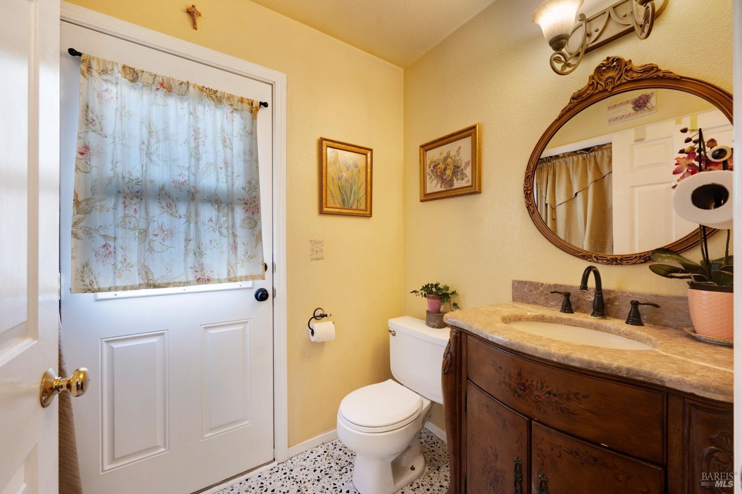 1905 Belair Way