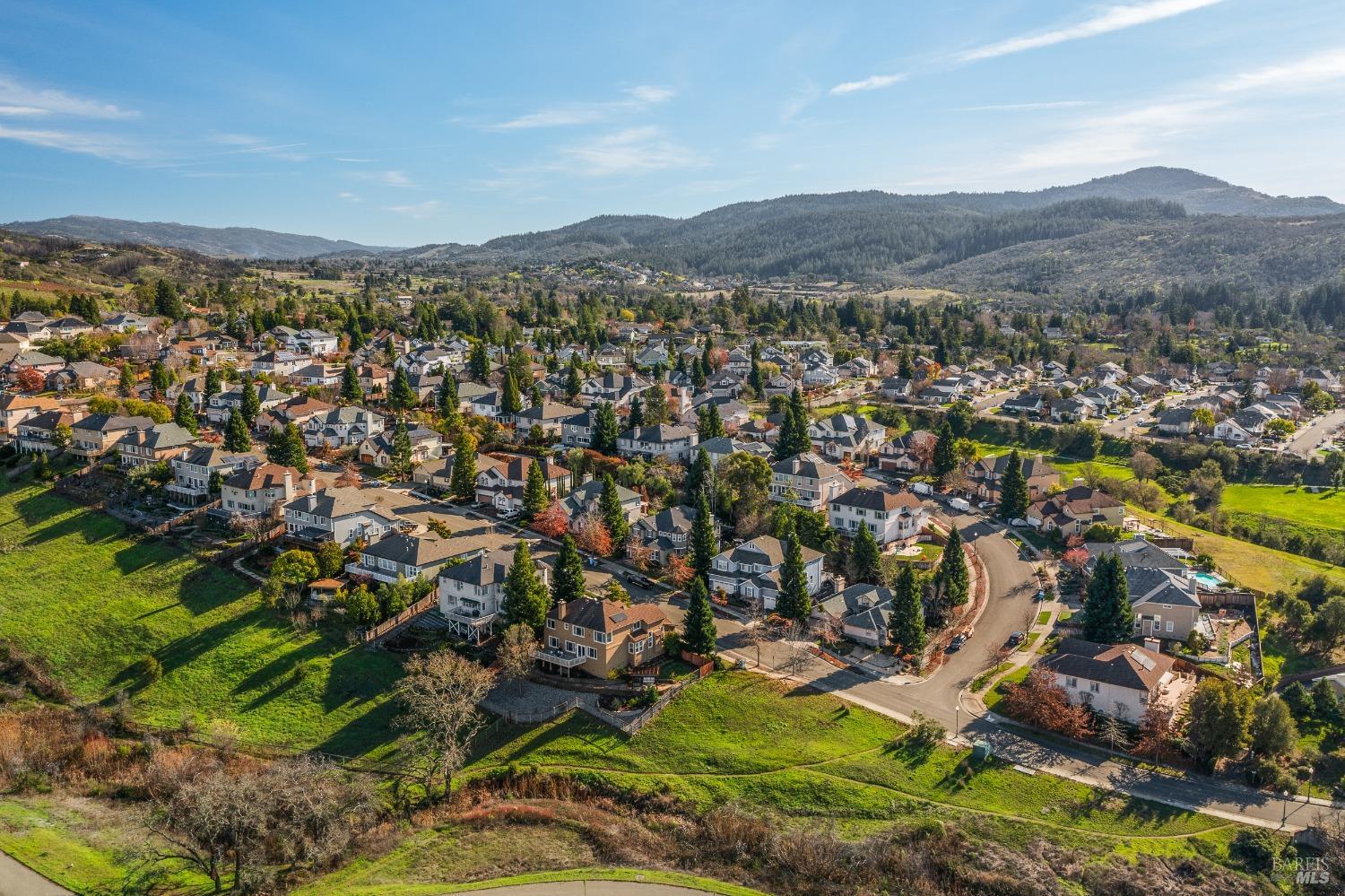 5877 Mountain Hawk Dr