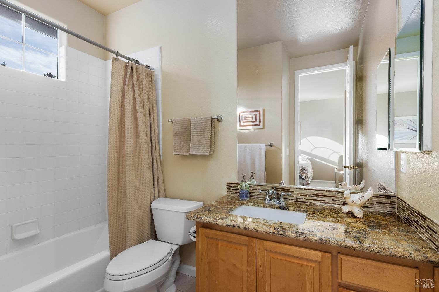 5877 Mountain Hawk Dr