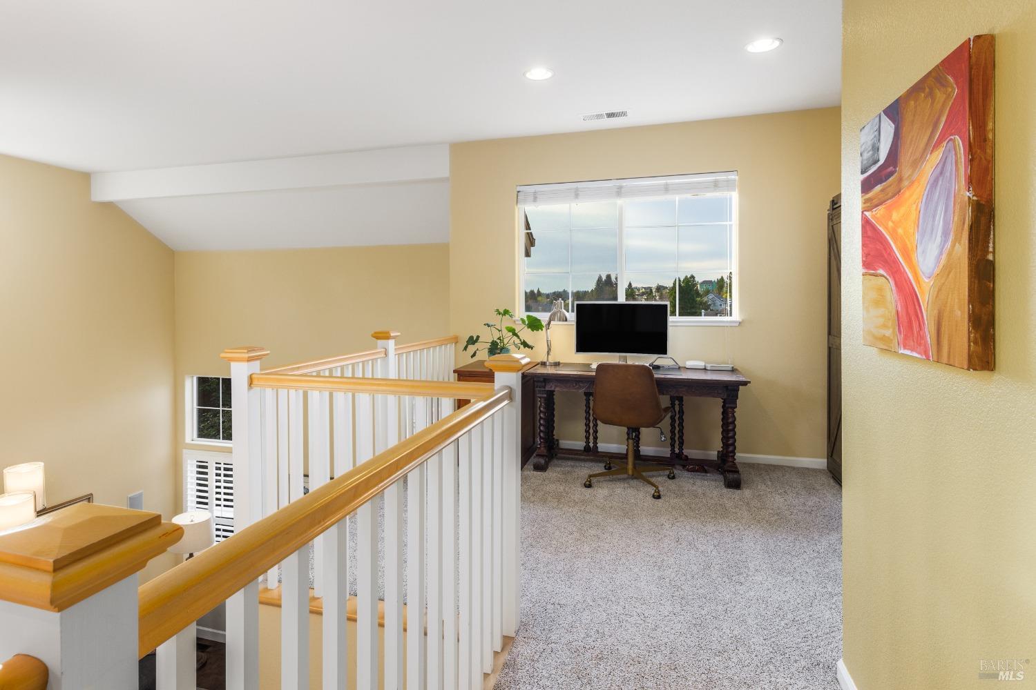 5877 Mountain Hawk Dr