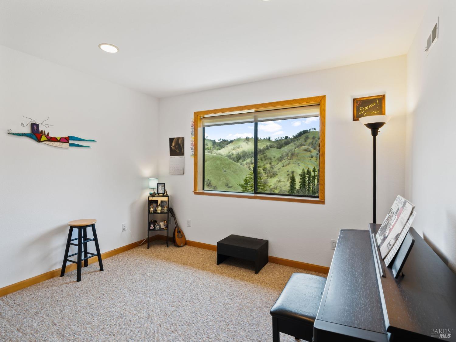 11300 Stewarts Point Skaggs Springs Rd